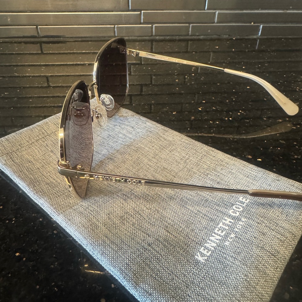 Kenneth Cole Women's Black and Silver Sunglasses - Picture 2 of 4